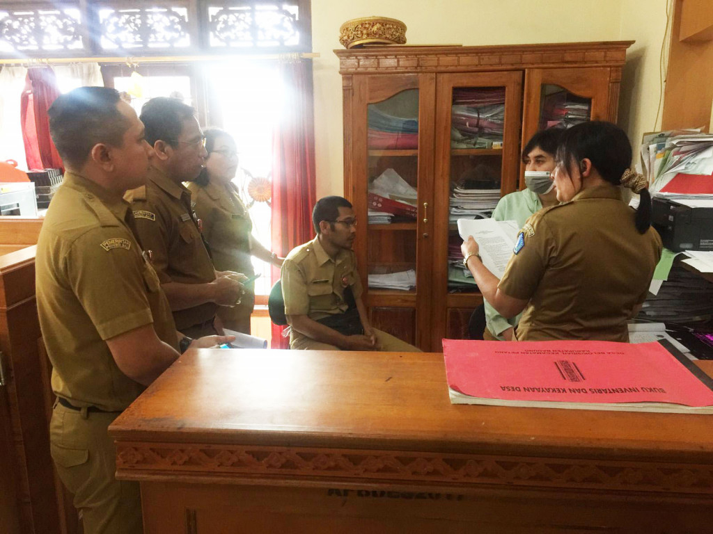 Pembinaan Fasilitasi Pengelolaan Aset Desa Di Desa Pelaga dan Desa Belok Sidan